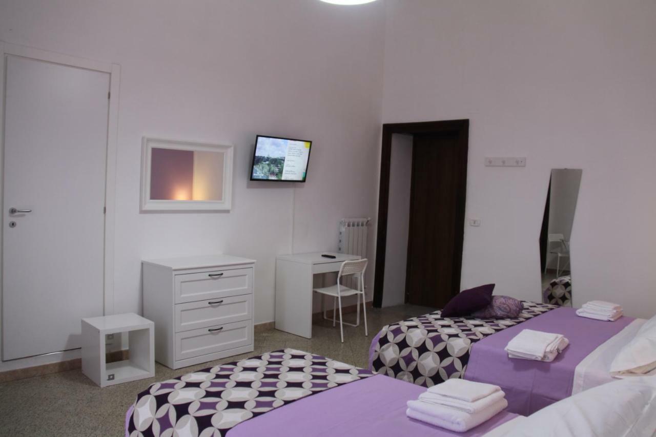 B&B Le Porte Di Napoli Luaran gambar
